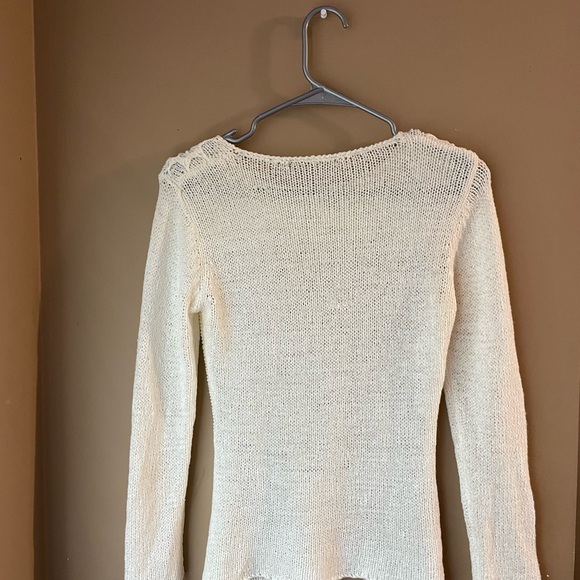 Off-White Crochet Top - Picture 2 of 2